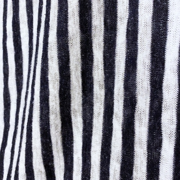 COIN 1804 LOS ANGELES  black and white striped shirt size M - Picture 5 of 6